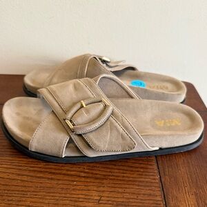 MIA Women's Tan Buckle Slide Sandals 7.5